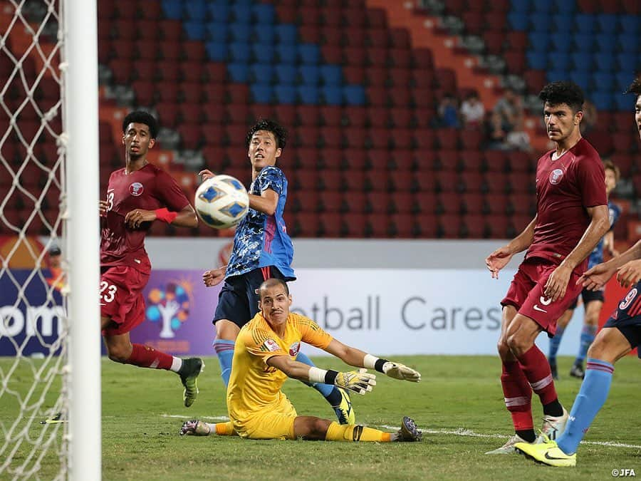 日本サッカー協会さんのインスタグラム写真 - (日本サッカー協会Instagram)「📸Match photos①｜#U23日本代表 カタール相手にドロー、勝点１で大会を終える ・ AFC U-23選手権タイ2020 グループステージ第3戦 🇯🇵#U23日本代表 1-1 U-23カタール🇶🇦 ⚽72分 #小川航基 （#ジュビロ磐田 ） ・ ――― 🏆AFC U-23選手権タイ2020（1/8～26） 1/9 1-2 U-23サウジアラビア🇸🇦 1/12 1-2 U-23シリア🇸🇾 1/15 1-1 U-23カタール🇶🇦 📺テレビ朝日系列/NHK BS1 👉大会情報はJFA.jpへ #daihyo #AFCU23 ―――」1月16日 12時50分 - japanfootballassociation