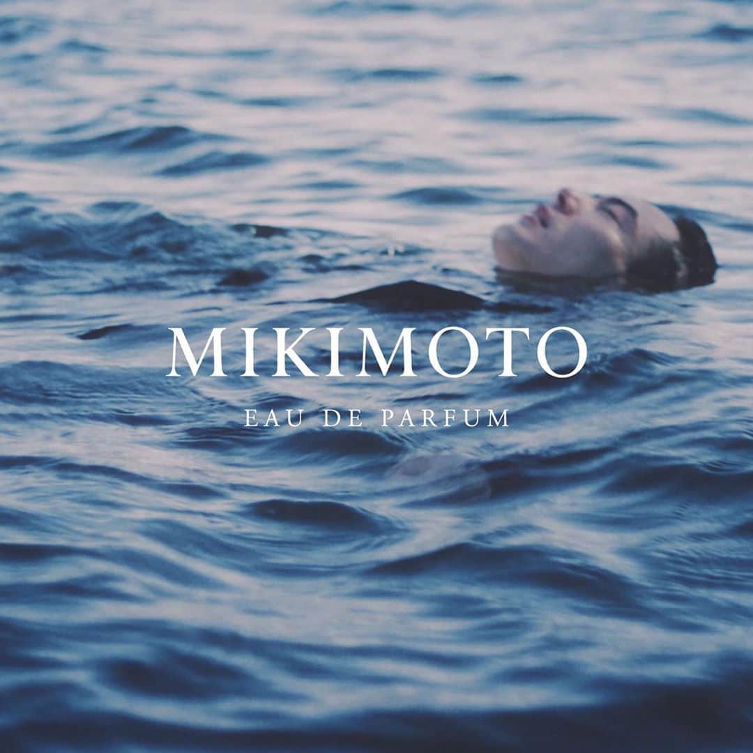 Mikimotoさんのインスタグラム写真 - (MikimotoInstagram)「An irresistible and unforgettable scent.﻿ Inspired by the beautiful, natural and cultural heritage﻿ that nurtures the lustrous MIKIMOTO pearls.﻿ ﻿ 美しい日本の文化や自然、﻿ 真珠を育む海や豊かな森をイメージ。﻿ 記憶に残る魅惑的な香りを纏って。﻿ ﻿ #MIKIMOTO #MikimotoEaudeParfum」1月16日 14時04分 - official_mikimoto