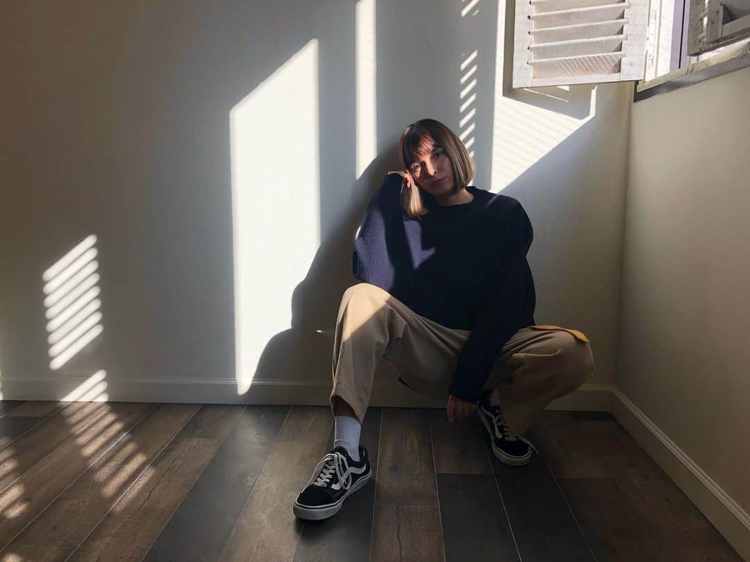 ケリーアンのインスタグラム：「I want sunshine...🌞 すとりーと きっず な わたし。 普段と大きくは変わらない😂シンプルな服に惹かれるね…」