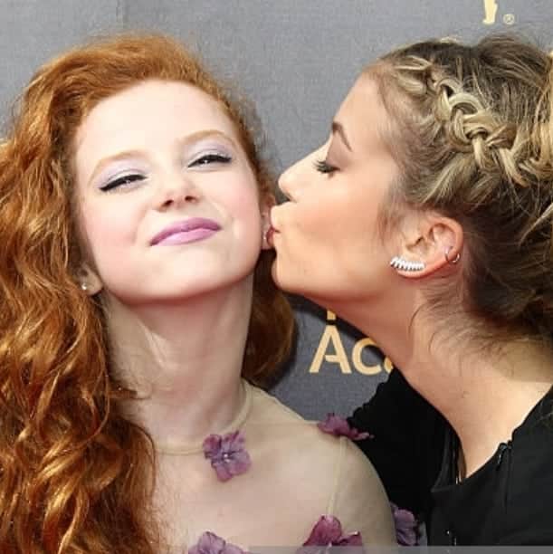 フランチェスカ・カパルディのインスタグラム：「Kiss A Ginger Day! Comment 💙 if you've kissed a ginger or 💜 if you want to kiss a ginger or ❤ if you want a kiss from a ginger or 🖤 if you're a ginger and want a kiss! 😍😘」
