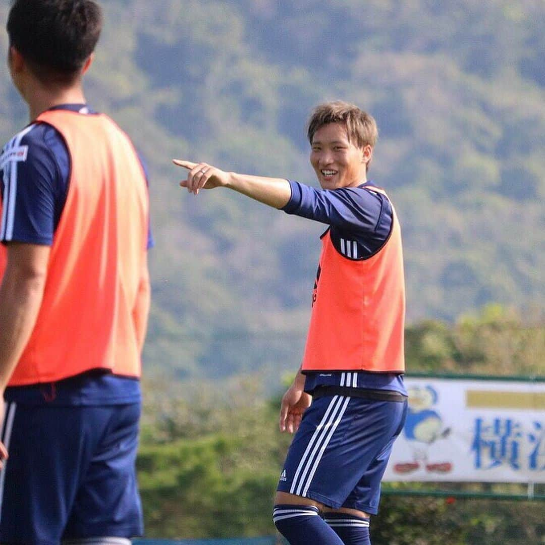 横浜F・マリノスさんのインスタグラム写真 - (横浜F・マリノスInstagram)「Pre-season training camp in Ishigaki 🏝  #fmarinos #石垣島キャンプ #石垣島」1月16日 18時12分 - yokohamaf.marinos