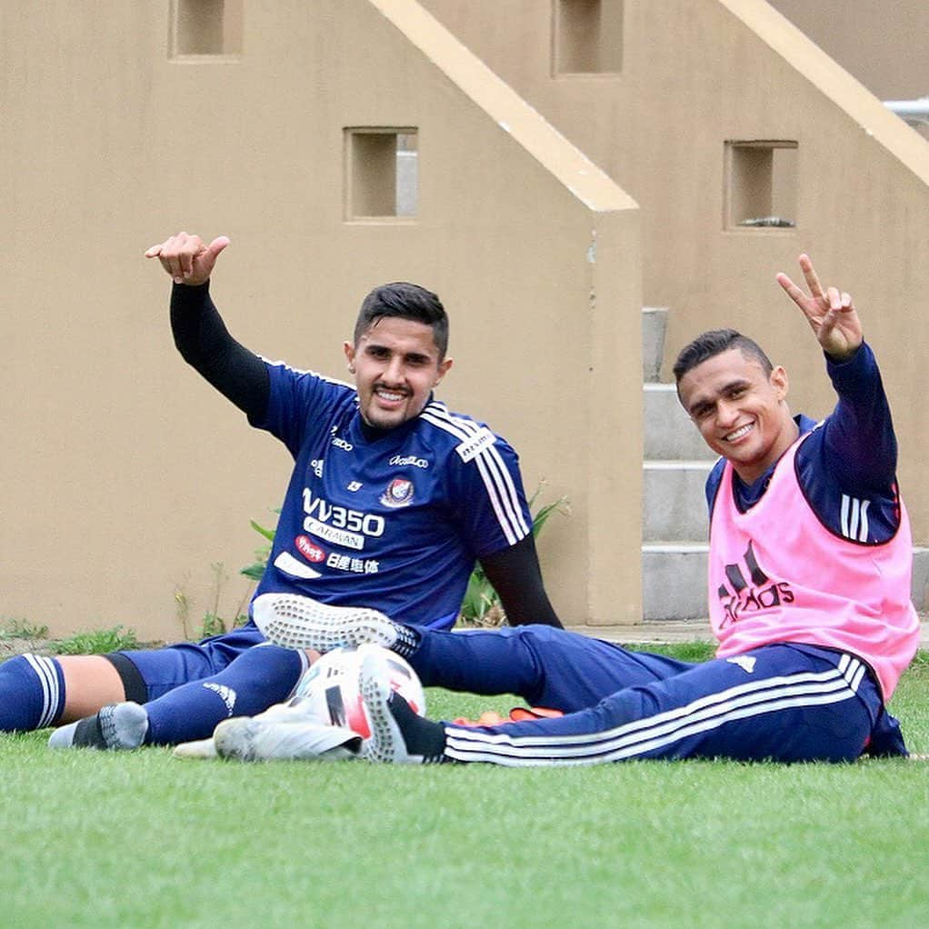 横浜F・マリノスさんのインスタグラム写真 - (横浜F・マリノスInstagram)「Pre-season training camp in Ishigaki 🏝  #fmarinos #石垣島キャンプ #石垣島」1月16日 18時12分 - yokohamaf.marinos