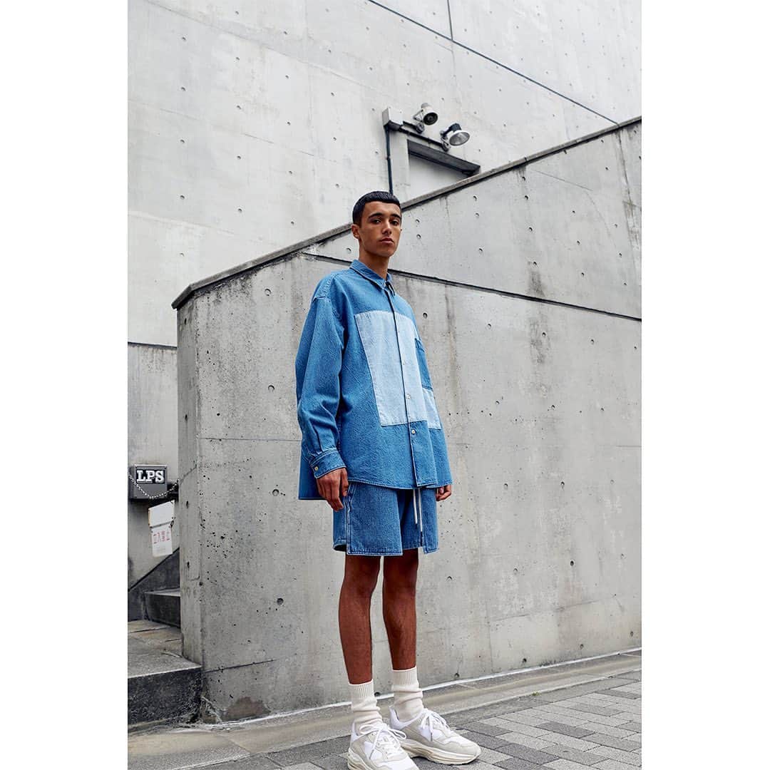 KUROのインスタグラム：「20SS COLLECTION #architecture #denim #kurodenim  #indigo」