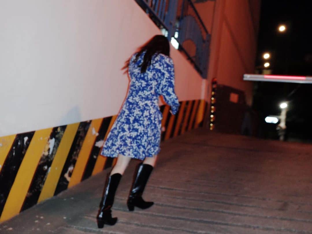 ガユンのインスタグラム：「not yet.」