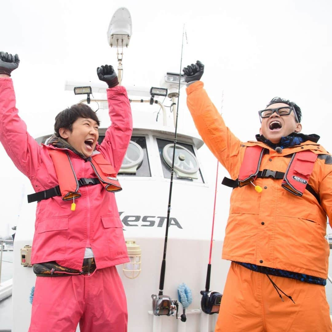 日本テレビ「満天☆青空レストラン」さんのインスタグラム写真 - (日本テレビ「満天☆青空レストラン」Instagram)「やっぱり釣りは楽しいですね！﻿ ﻿ ぜひご覧下さい⭐️﻿ ﻿ #満天青空レストラン﻿ #青空レストラン ﻿ #青空 #青レス #満天 ﻿ #宮川大輔 ﻿ #大ちゃん ﻿ #うまい ﻿ #日テレ #日本テレビ﻿ #富山県#射水市﻿ #冬﻿ #ロケ ﻿ #海#釣り﻿ #マダラ﻿ #金子貴俊」1月16日 19時33分 - aozora_official