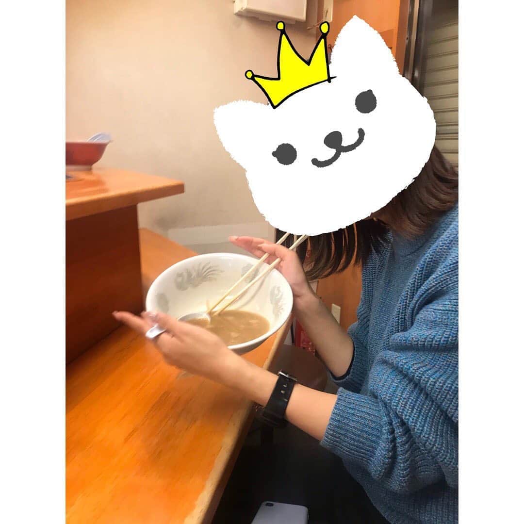 倉科カナさんのインスタグラム写真 - (倉科カナInstagram)「二郎篇、証言と共に。 お昼ご飯を食べたあと、 おやつタイムで二郎完食のちあきちゃんはすごいと思う。 そして、この動画の裏でちあきちゃんはおにぎりを食べています^ ^ #フードファイターちあき」1月16日 19時39分 - kanakurashina_official