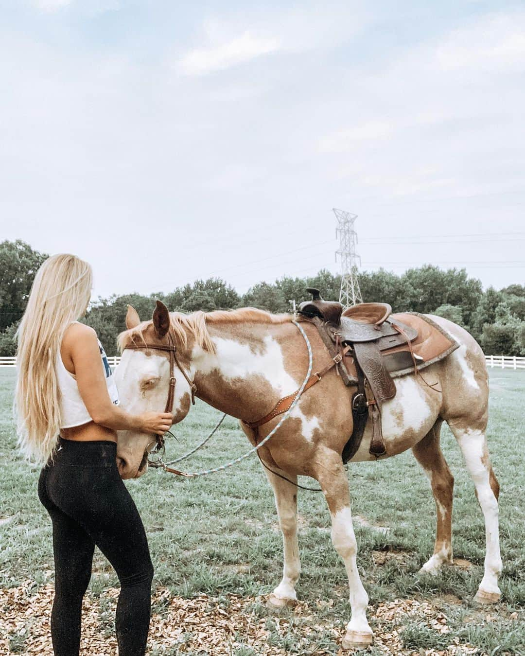 Kindly Myersさんのインスタグラム写真 - (Kindly MyersInstagram)「Can’t wait for spring time. Ready to go riding consistently again.」1月16日 21時15分 - kindlymyers