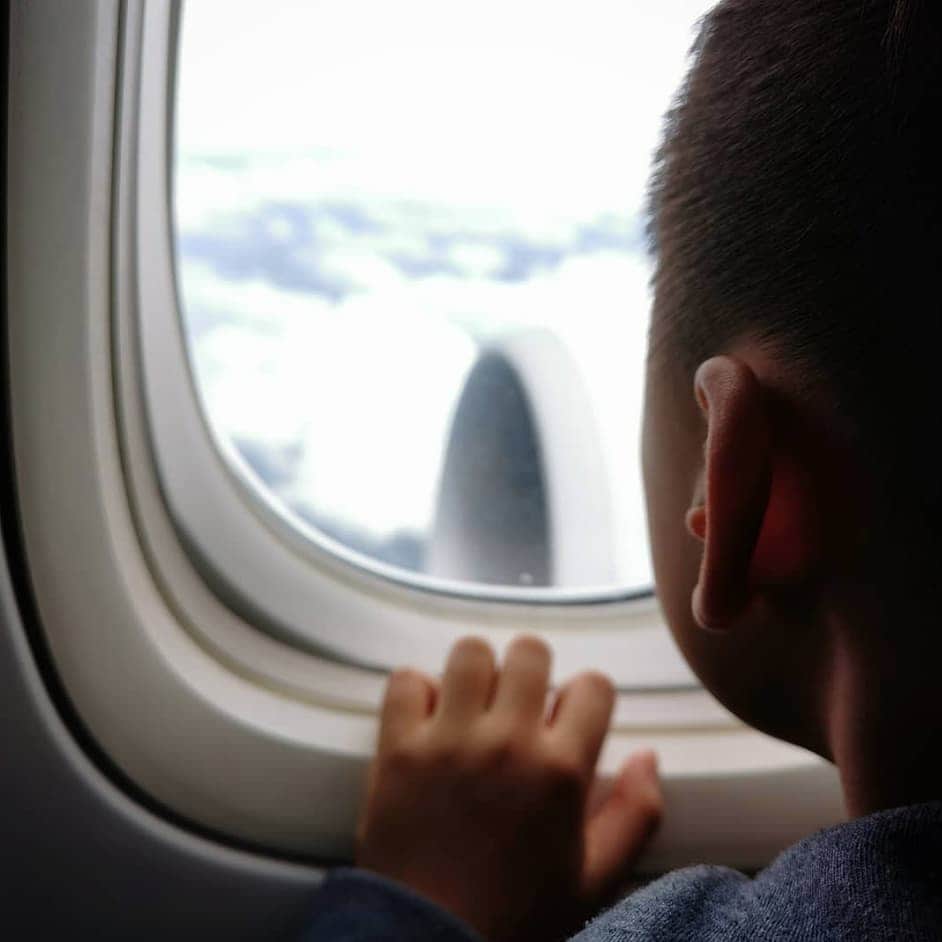 エールフランスのインスタグラム：「On cloud 9. Laisser cours à son imagination. Moment capturé par @jeremy_montpellier.  #AirFrance #Franceisintheair #explore #traveling #plane #aviation」