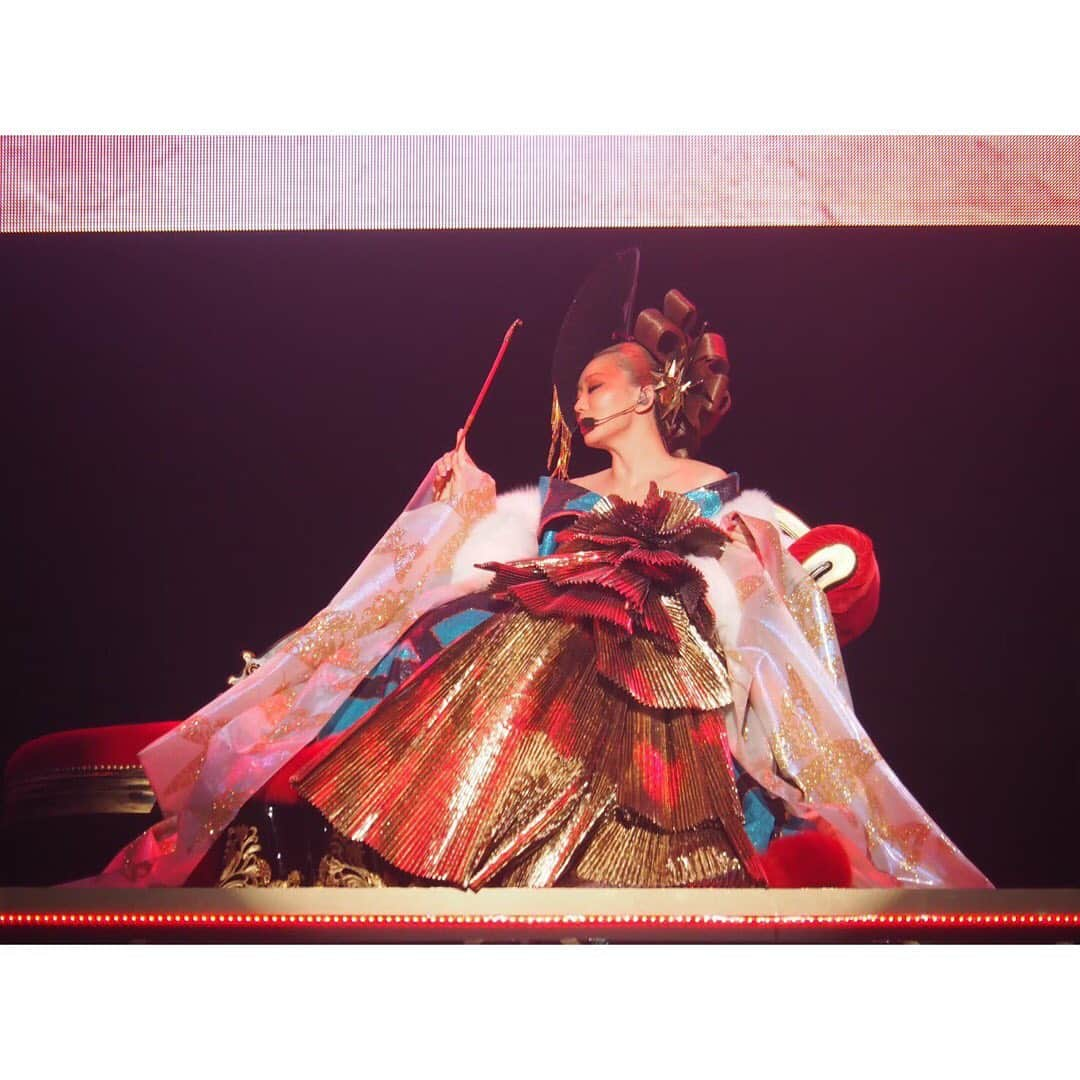 倖田來未さんのインスタグラム写真 - (倖田來未Instagram)「「KODA  KUMI LIVE TOUR 2019 re(LIVE)-JAPONESQUE-」LIVE PHOTO📸﻿ ﻿ #relivetour2019 #japonesque #blackcherry #live #photo #tour #japan #花魁 #kodakumi #倖田來未」1月16日 22時43分 - kodakumi_official