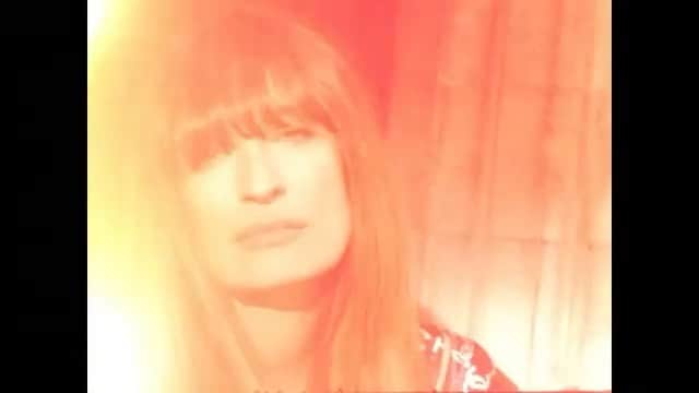 カロリーヌ・ド・メグレのインスタグラム：「Full video of the new @chanelofficial Spring/Summer 2020 pre-collection designed and styled by @virginieviard ❤️ with @aurelieduclos @djcori  Video @leilasmara  Hair @sammcknight1  Makeup @christellecocquet Nails @annyerrandonea_nailsartist #chanelspringsummer」