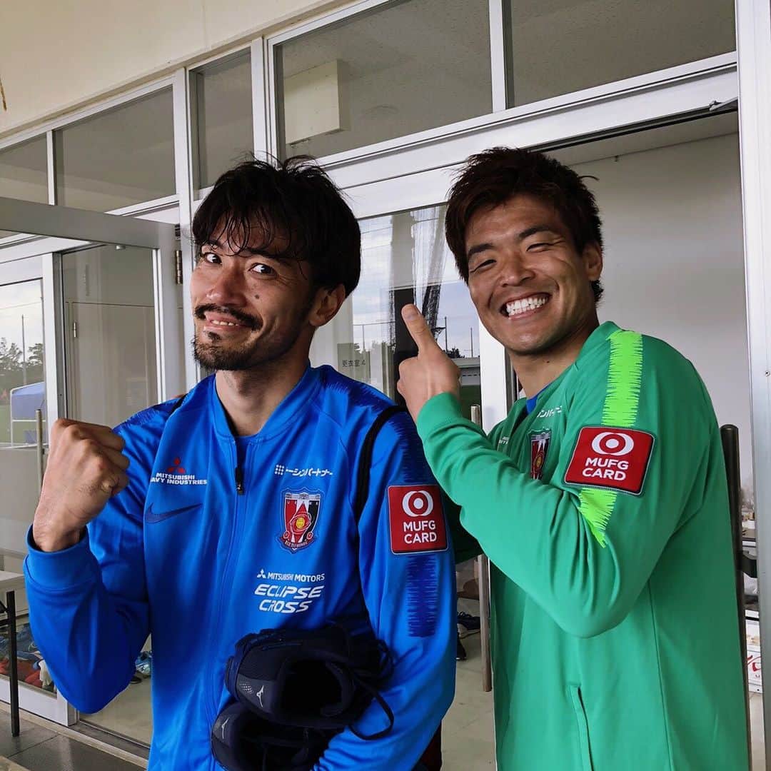 浦和レッドダイヤモンズさんのインスタグラム写真 浦和レッドダイヤモンズinstagram 1 16 第1次トレーニングキャンプ3日目のトレーニング 阿部勇樹 西川周作 エヴェルトン Urawareds 浦和レッズ 金武町 金武町フットボールセンター 1月16日 23時31分