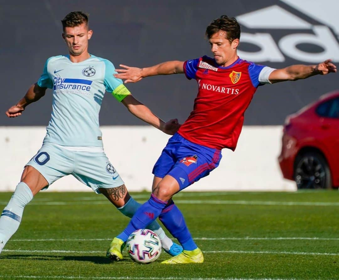 ヴァレンティン・シュトッカーのインスタグラム：「Marbella training camp✅  Abschließender Testspiel-Sieg gegen Steaua Bukarest ⚽️ Jetzt geht es zurück nach Basel 🔙✈️ #zämmestark #VS14」