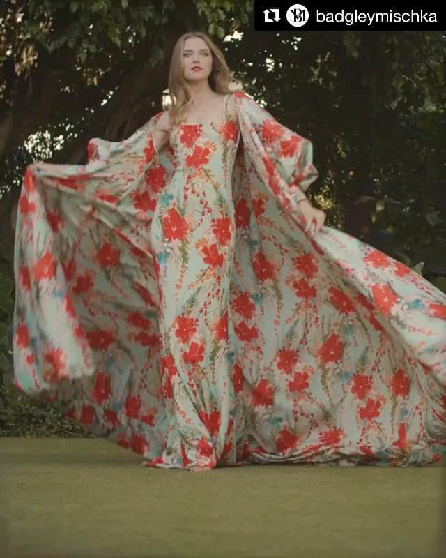 ヴラダ・ロスリャコヴァのインスタグラム：「Is it spring yet? Introducing @badgleymischka spring 2020 Photography @dennisgolonka Hair @judypena.me Makeup @bryinbeauty Production @roblcjr @ashleymrock #badgleymischka #bmss2020」