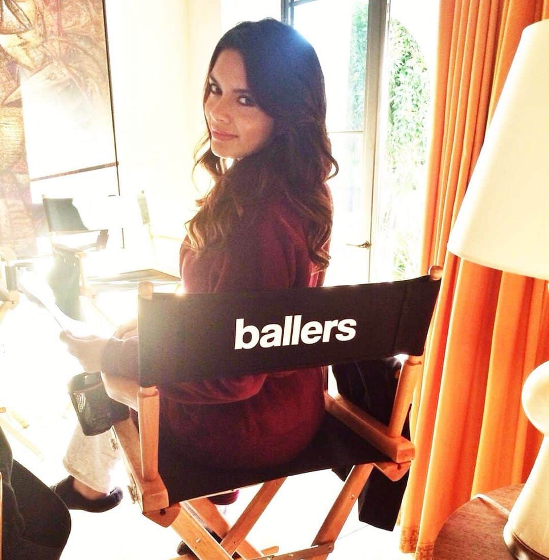 パオラ・ポーリンさんのインスタグラム写真 - (パオラ・ポーリンInstagram)「So proud to be part of the @ballershbo family and working with these amazing people. Catch me on the show as #michelleballers @therock @robweiss @johndavidwashington -  Estoy tan orgullosa de ser parte de la familia @ballershbo, trabajando con estas personas increíbles, encuéntrame en este programa de televisión como #michelleballers #therock」1月17日 12時32分 - paola_paulin