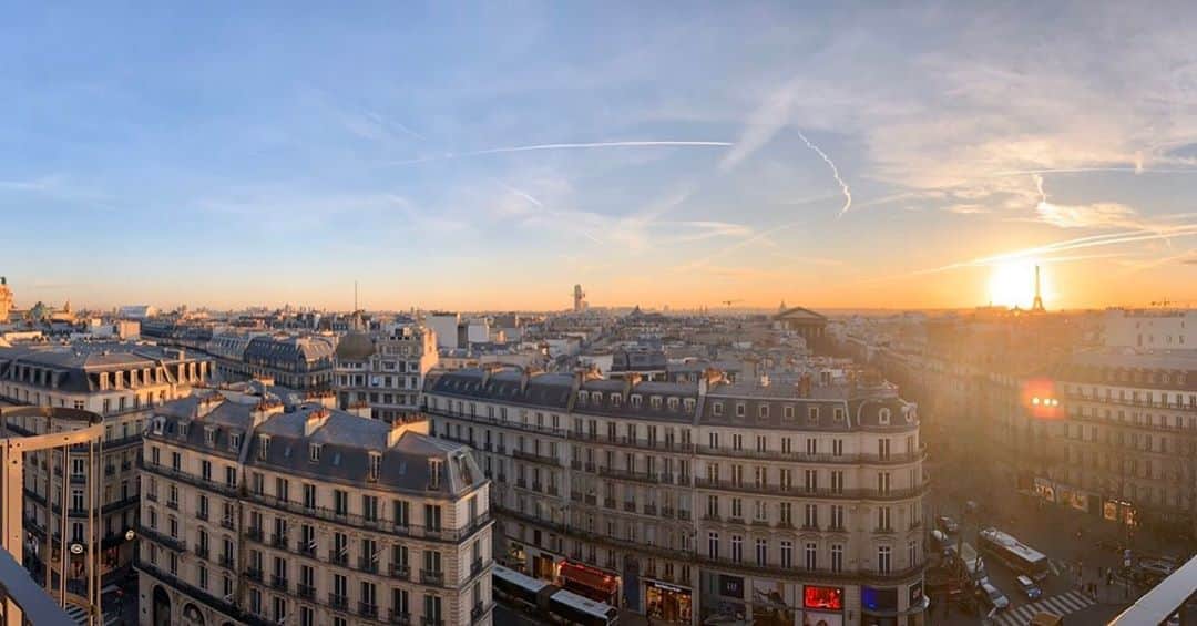 宮本笑里さんのインスタグラム写真 - (宮本笑里Instagram)「絵画のような、パリの空　#paris #france」1月17日 12時37分 - emirimiyamoto