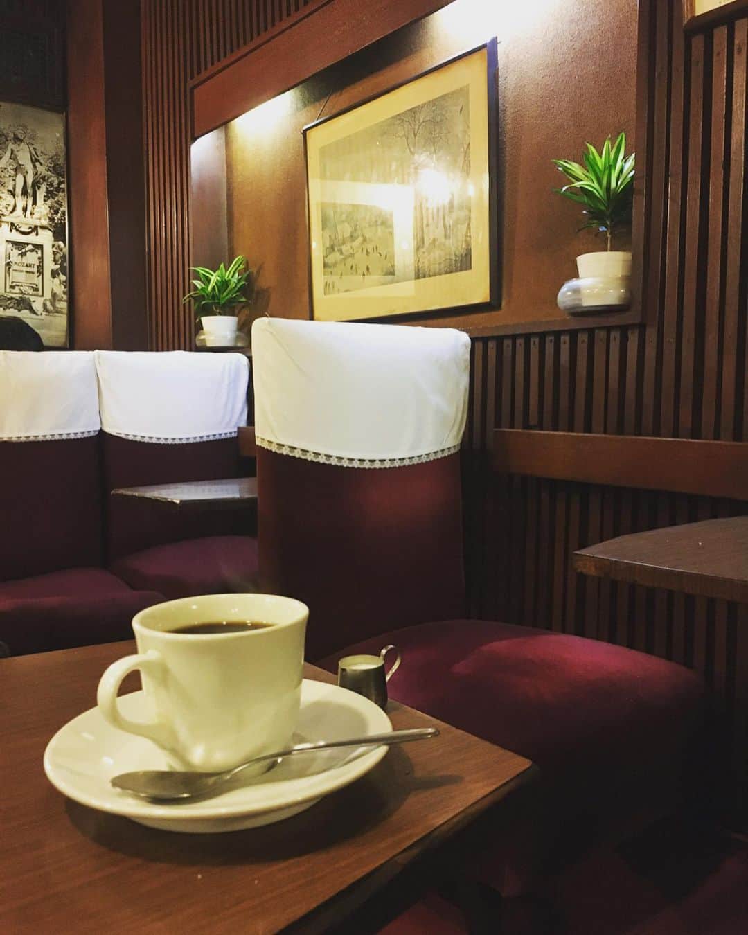 猫沢エミのグルメインスタ