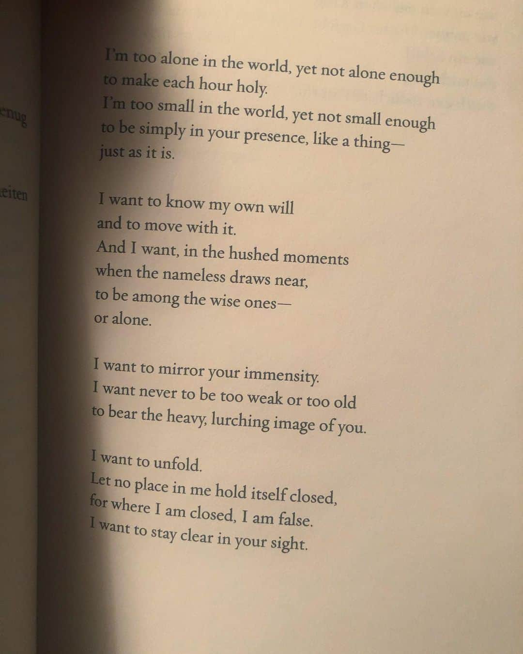 ファイン・フレンジーのインスタグラム：「Rilke’s Book of Hours #rilke #poetry」