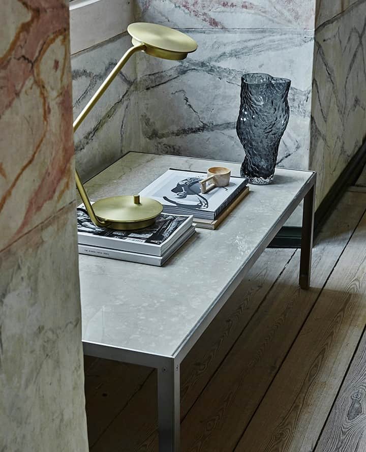 eilersenさんのインスタグラム写真 - (eilersenInstagram)「With sixteen different table tops to choose between, Nils Juul Eilersen wanted to emphasize the beauty and versatility of the multitude of table tops that Eilersen has to offer. Like this Travertine marble used in the new Frame table.⁠ ⁠ ⁠ ⁠•⁠ •⁠ • ⁠ #eilersen #eilersenfurniture #myeilersen #frame #interiordesign #homedecor #sofa #danishdesign #inredning #finahem #interiorlovers #interiordesign #modernliving #minimalism #nordiskehjem #nordicinspiration #nordicliving #craftsmanship #luxurylifestyle #boligindretning #designinterior #livingroominspo #boliginspiration #softminimalism #hemindredning #schönerwohnen⁠」1月17日 4時01分 - eilersen