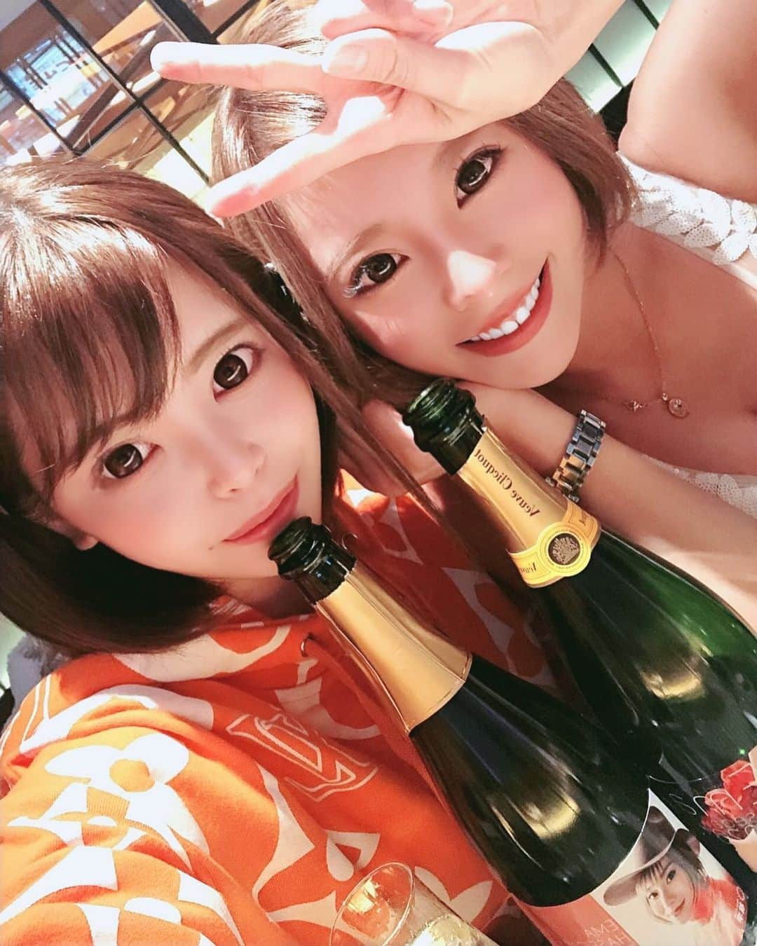 ハピネス笑舞さんのインスタグラム写真 - (ハピネス笑舞Instagram)「応援してくれる人がいるって嬉しいな💕☺︎ 恩返し出来る様に頑張ろう😊  北海道#キャバ嬢#長谷川笑舞#バルセロナ#桃李#おっぱい#巨乳#カジュアル#仲良し#ジム#札幌#劇団桃李#happiness#ダイエット#ベストボディジャパン #bbj日本大会#筋肉#筋トレ女子#バースデー#イベント」1月17日 4時56分 - egkn_115