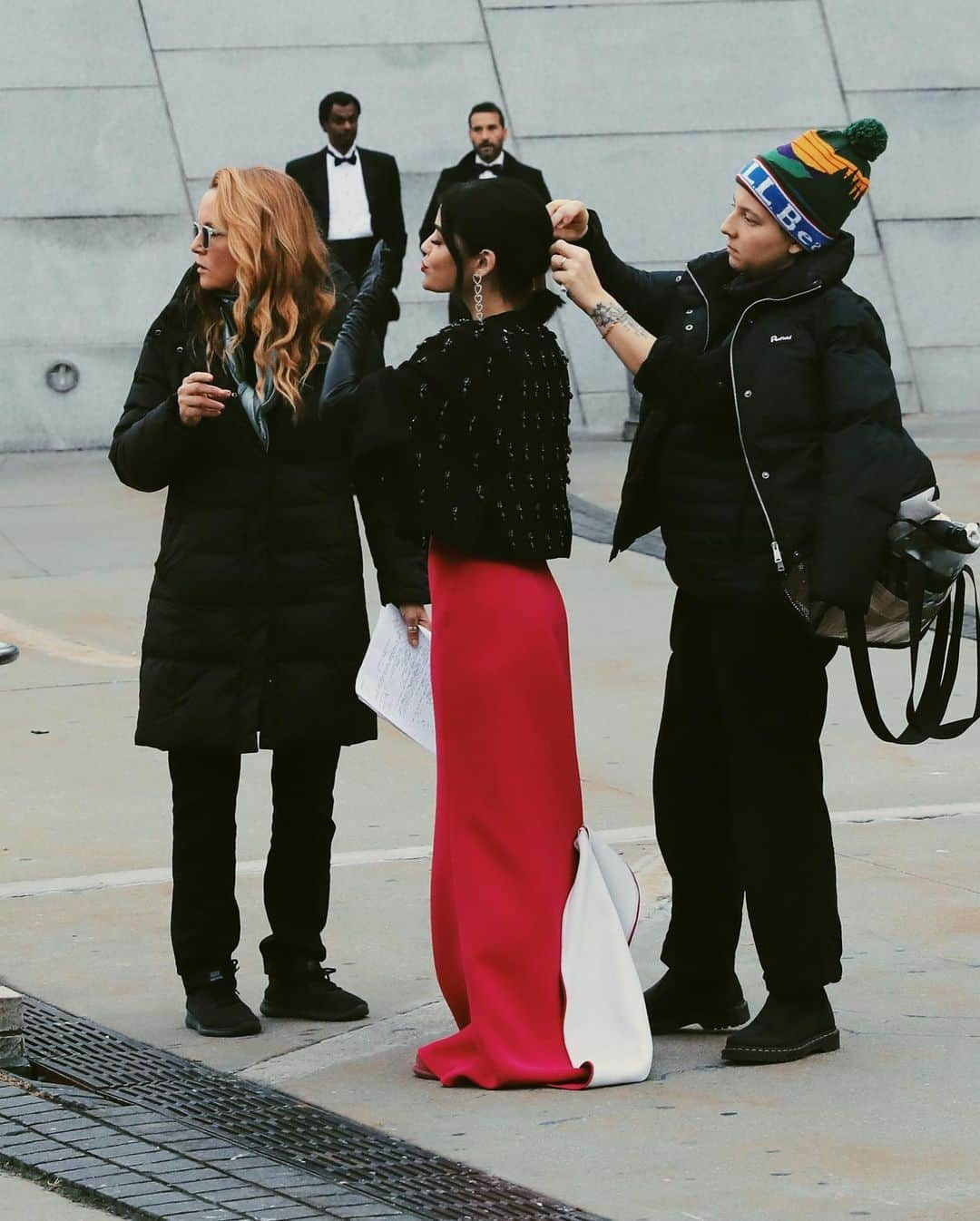 ルーシー・ヘイルさんのインスタグラム写真 - (ルーシー・ヘイルInstagram)「You see those heels? Ya girl had to run up the Brooklyn museum steps in those. Few close calls, but no broken ankles. @cw_katykeene / @jpphotography09」1月17日 6時04分 - lucyhale