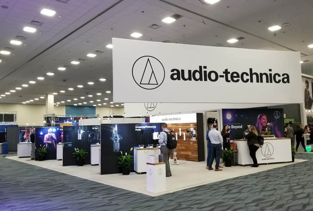 Audio-Technica USAさんのインスタグラム写真 - (Audio-Technica USAInstagram)「We’re live at @thenammshow today! Who’s coming to see us today at booth #15308? . . . #AudioTechnica #NAMM #NAMMShow #Technology #AudioGear  #MusicGear」1月17日 6時19分 - audiotechnicausa