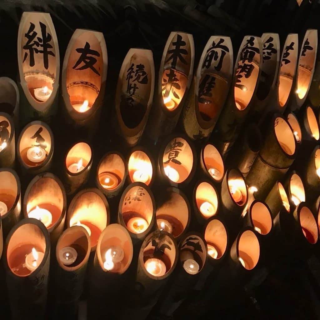 ヴィッセル神戸さんのインスタグラム写真 - (ヴィッセル神戸Instagram)「阪神・淡路大震災から25年。ヴィッセル神戸も震災復興と共に25年歩んできました。 これからも神戸の街と、神戸を愛する皆さんと共に歩み続けます。 . We will never forget 1.17 . #visselkobe #ヴィッセル神戸 #vissel #神戸 #kobe #WeAreKobe #一致団結　#阪神淡路大震災 #25年 #これからも共に」1月17日 6時25分 - visselkobe