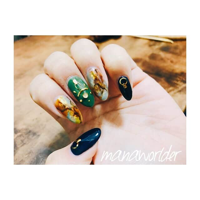 MANAMI SASAKIのインスタグラム：「・ お気に入りのだったとしてももつのは1ヶ月💅 ・ ・ ・ #海外旅行 #世界遺産検定1級 #写真好きな人と繋がりたい #海外旅行好きな人と繋がりたい」