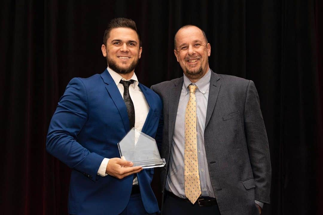 ボストン・レッドソックスさんのインスタグラム写真 - (ボストン・レッドソックスInstagram)「Dressed to impress & be honored at the Boston BBWAA Awards Dinner! 👏」1月17日 12時43分 - redsox