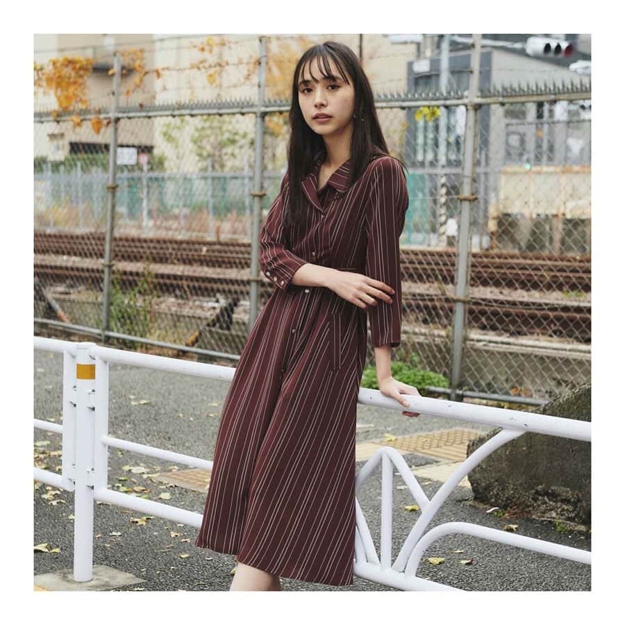 REDYAZELさんのインスタグラム写真 - (REDYAZELInstagram)「COMING SOON ——————————————﻿——﻿————— •STRIPE SHIRT ONE-PIECE [2月上旬発売予定] COLOR : BROWN / BLACK / PINK ¥15,900+tax﻿﻿ ﻿ ﻿国産生地を使用し素材にこだわって作られた一着。 シンプルなストライプ柄ときちんと見えする シャツ衿なので、幅広いシーンで着られます◎ ——————————————﻿——﻿————— #REDYAZEL #レディアゼル」1月17日 9時36分 - redyazel