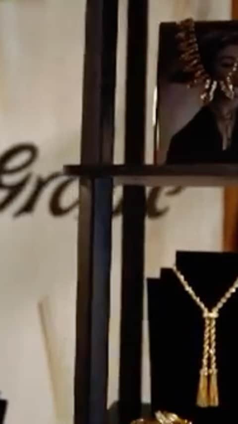のインスタグラム：「Video by @taiki_bkk  @grossejapan @grosseglace @einsbygrosse」