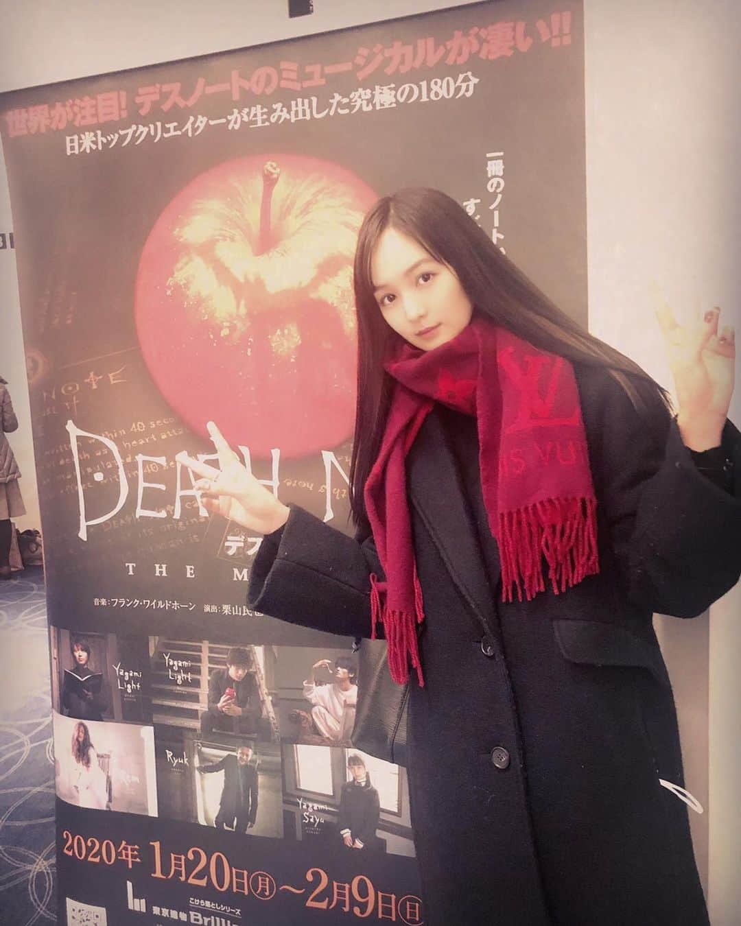 道江幸子さんのインスタグラム写真 - (道江幸子Instagram)「DEATH NOTE 🖤ミュージカル﻿ ステージにりんごが…☺️﻿ ﻿ 凄かったし、おもしろくてあっという間だった✨﻿ ﻿ ﻿ ﻿ ﻿ #デスノート #デスノートミュージカル #deathnote」1月31日 22時24分 - sachiko_michie