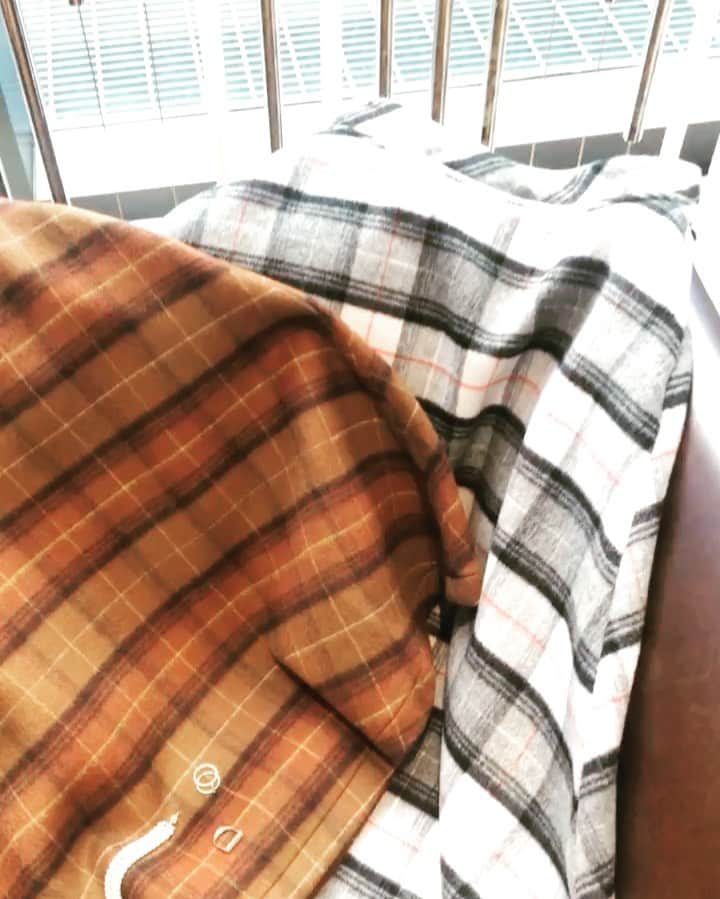 湯浅喬子のインスタグラム：「本日もありがとうございました❤︎ 、 明日も11:00openです❤︎ 12:00〜14:00まで @tucha_k と 一緒に店頭におります😍 #イセタンハウス#nagoya#karry」