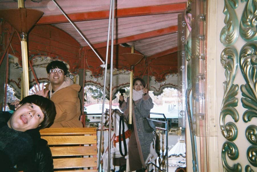 くまみきさんのインスタグラム写真 - (くまみきInstagram)「旅行に写ルンですは最高🎡🎠🎢✨ #さとゆいしぶくま #伊香保 #渋川スカイランドパーク #遊園地 #写ルンです」1月31日 23時33分 - kumamiki