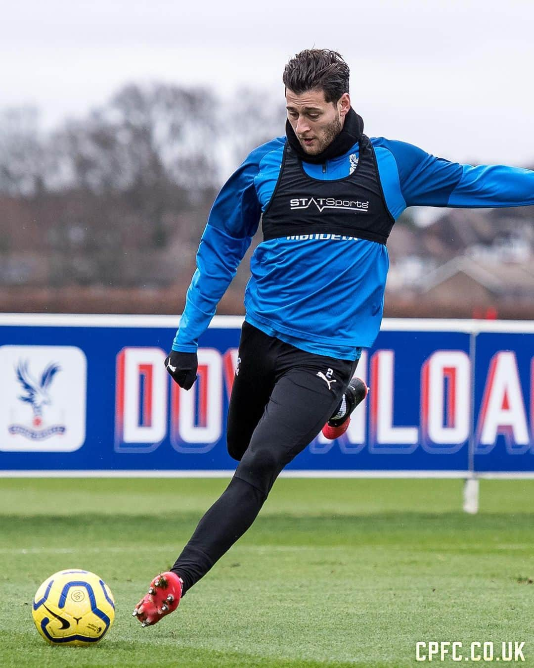 クリスタル・パレスFCさんのインスタグラム写真 - (クリスタル・パレスFCInstagram)「🏃‍♂️ Training for tomorrow. ⁣ ⁣⁣ #CPFC #PremierLeague #PL」1月31日 23時45分 - cpfc