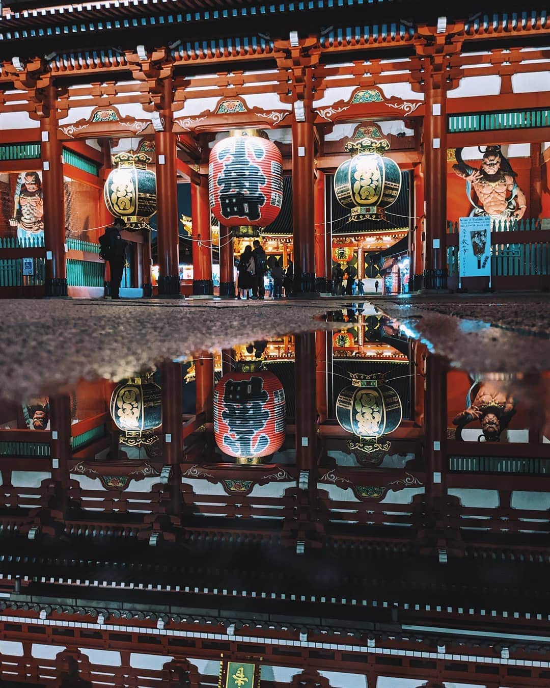 福田洋昭のインスタグラム：「🏮#Asakusa #googleのスマホ #Pixelで撮影 #TeamPixel」