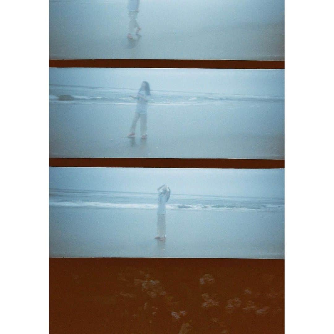 bambiflexのインスタグラム：「#film #onfilm #ishootfilm #filmisnotdead #film_com #film_jp #into_the_screen #igersjp #instagramjapan #filmphotography #analog #analoguefeatures #analoguefilm #analoguepeople #analogue_people #theanalogclub #as_archive #vague_memories #フィルム #フィルムカメラ #フィルム写真 #lomokino #35mmfilm」