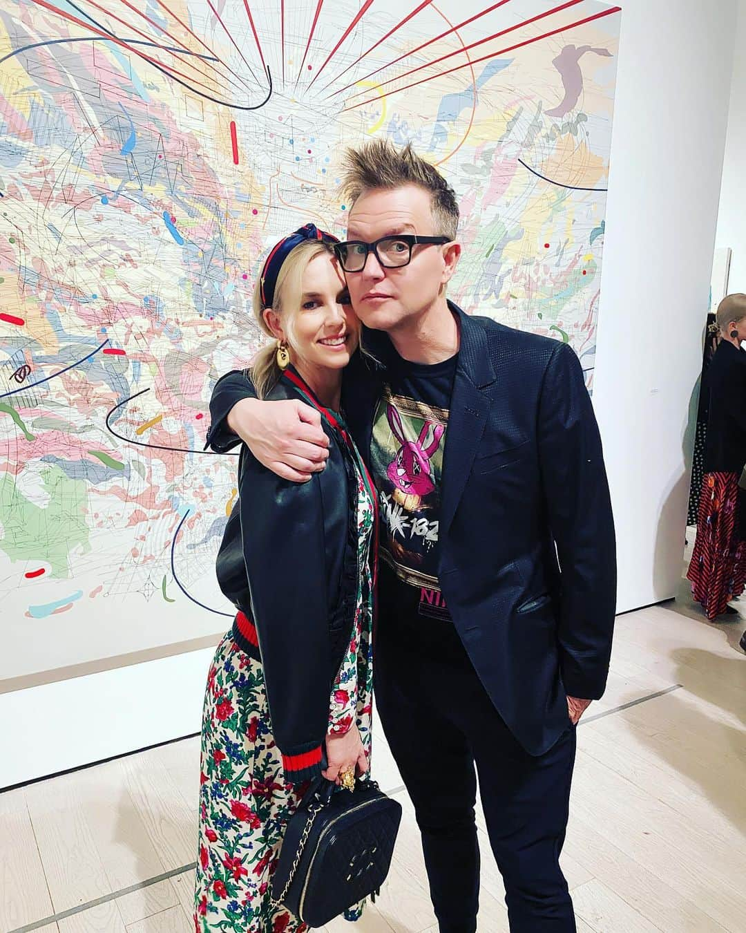 マーク・ホッパスさんのインスタグラム写真 - (マーク・ホッパスInstagram)「The girl at the art show.」2月1日 1時16分 - markhoppus