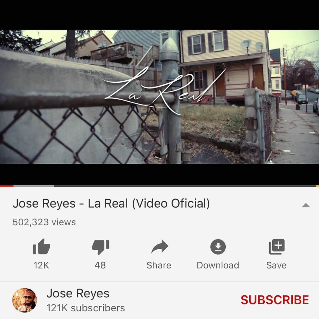ホセ・レイエスのインスタグラム：「Sean sincero cuantos views de eso son tuyos 🤔😂 500k en una semana❤️🇩🇴 (link in bio)」