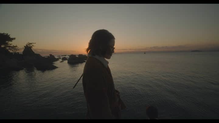 桃生亜希子のインスタグラム：「2020🌞 sunset. 明るい未来。」