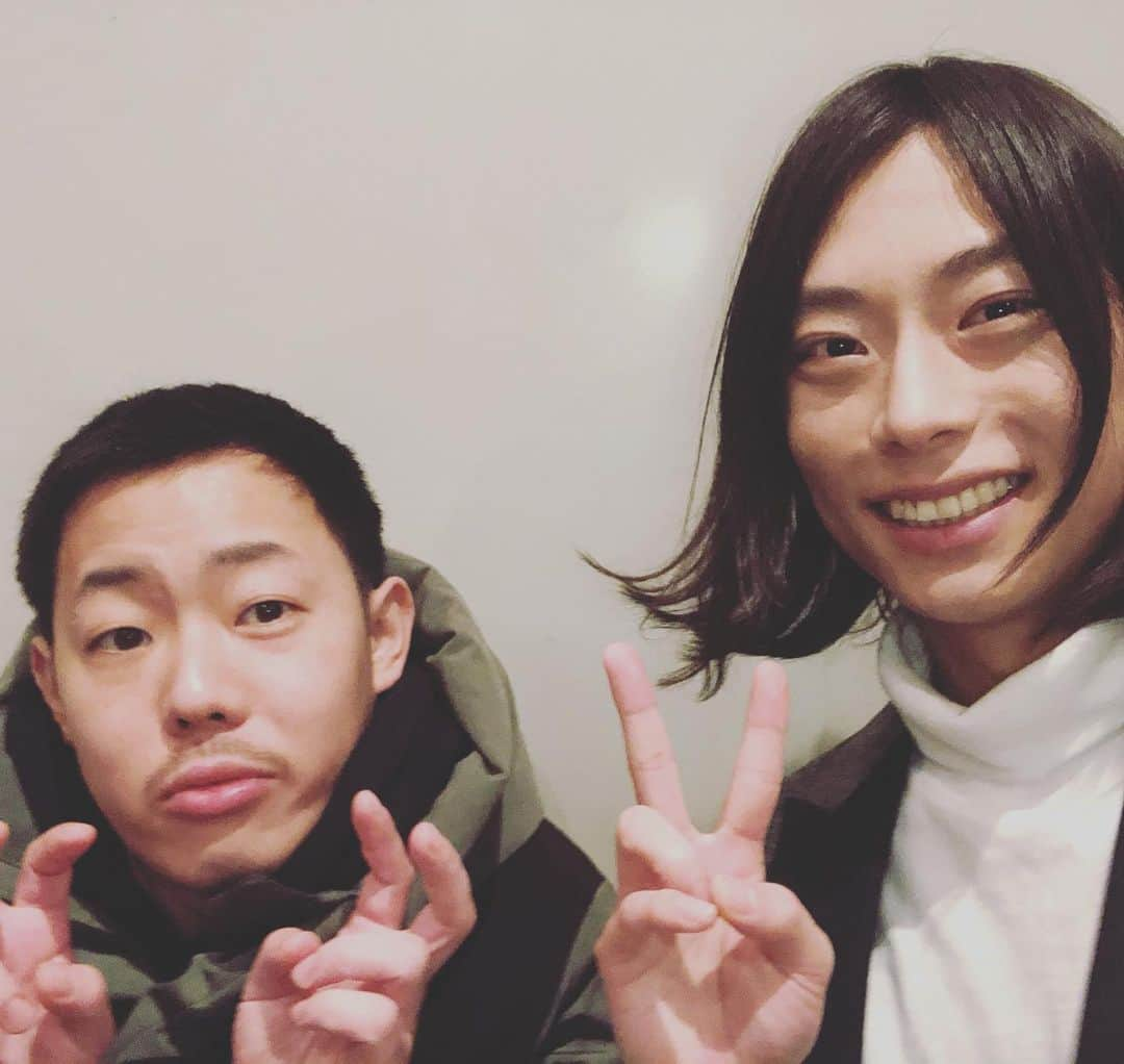 あさひさんのインスタグラム写真 - (あさひInstagram)「ザ・マミィの酒井くんとの思い出  #ダニエルズ  #ザ・マミィ #酒仲間」2月1日 5時14分 - daniels_asahi