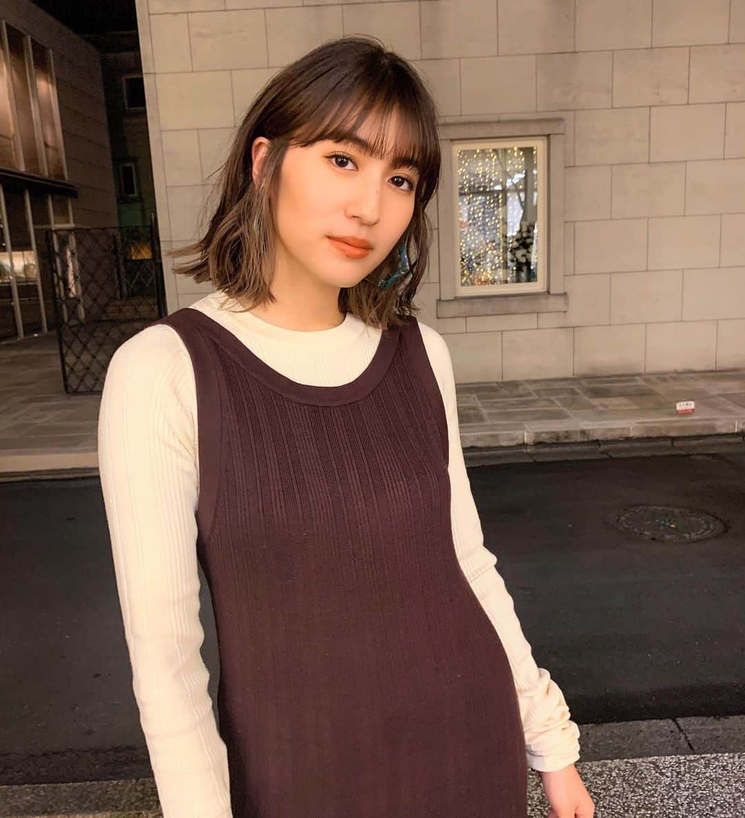 神能裕貴のインスタグラム：「🌫 Mayuko Arisue 🌫 ワイドに切り込んだ前髪に、分厚くカットしたロブが素敵💫  #SHIMA#balayage#highlight#shadowroot#ombre #オンブレ#オンブレカラー#ハイライト#バレイライト#バレイヤージュ#海外ヘアー#リアル海外ヘアー#モカアッシュ#モカベージュ」
