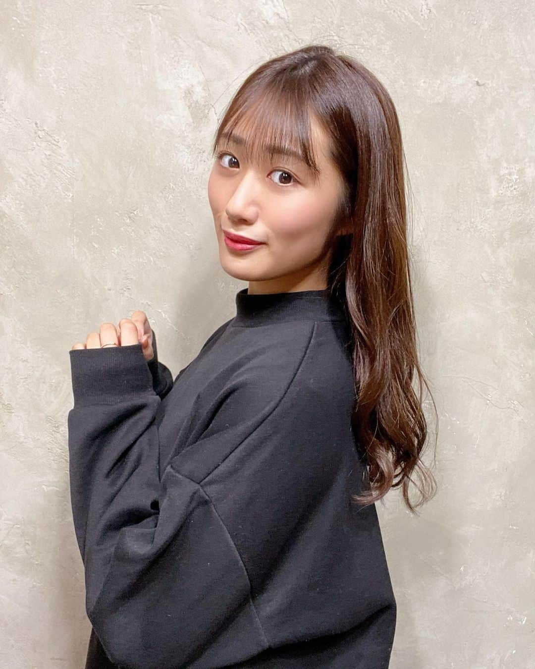 藤田奈那さんのインスタグラム写真 - (藤田奈那Instagram)「＊﻿ 髪切ったよ〜💇🏻‍♀️🤍﻿ ﻿ インスタにはまだ載せていなかったので﻿ 載せておきます🌷」1月17日 20時45分 - fujitanana_official