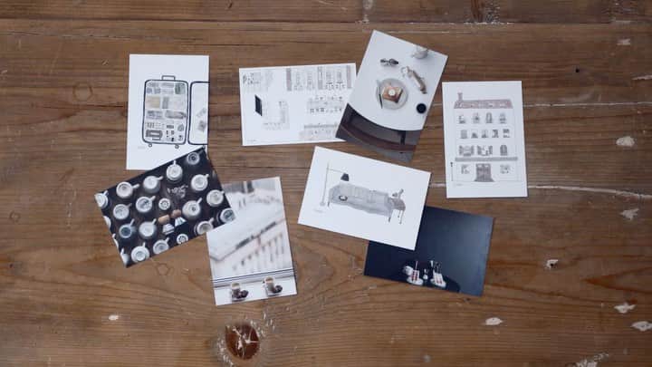 cafe_no_maのインスタグラム：「cafenoma original postcards . 無印の木製フレームにぴったりの、カフェノマオリジナルポストカードセット . すでにオンラインショップでは完売と表示されているオリジナルコーヒーカップ(グレー色)。週末のオープンスタジオ用に何点かご用意しています。 . 新しいオリジナルブレンドも試飲して頂けます。みなさまのお越しをおまちしております! #今回よりキャッシュレスでお支払い頂けるようになりました」