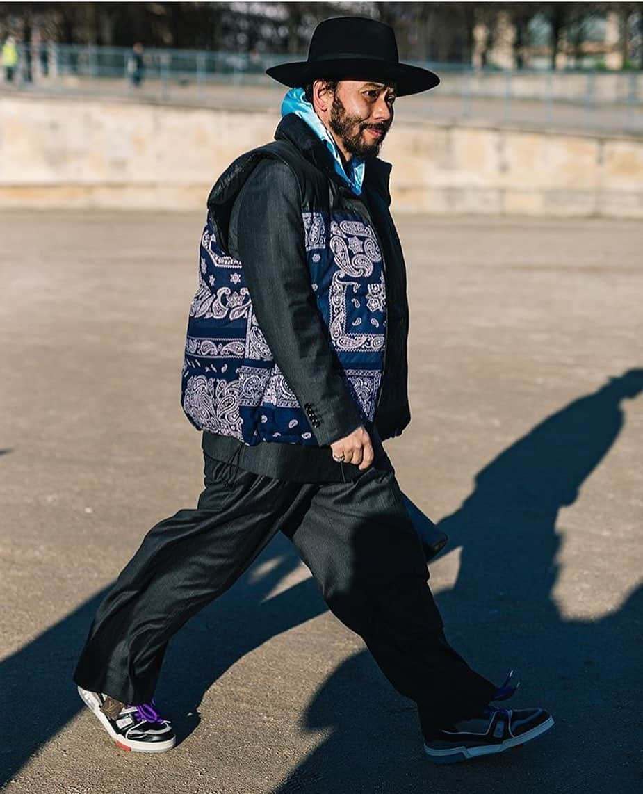 小木 "Poggy" 基史さんのインスタグラム写真 - (小木 "Poggy" 基史Instagram)「#repost @sivasdescalzo ・・・ As seen on the streets of Paris. Day four at Paris Men's Fashion Week AW20. Photos by @french_aesthete. #svd #sivasdescalzo #pfw #aw20」1月17日 21時33分 - poggytheman