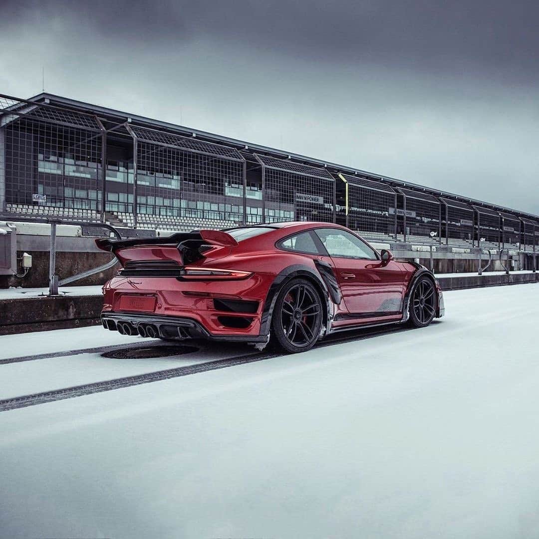 CARLiFESTYLEさんのインスタグラム写真 - (CARLiFESTYLEInstagram)「The TechArt GTstreet RS based on the Porsche Turbo S. What do you think? Photo by @techart_germany #carlifestyle」1月17日 14時32分 - carlifestyle