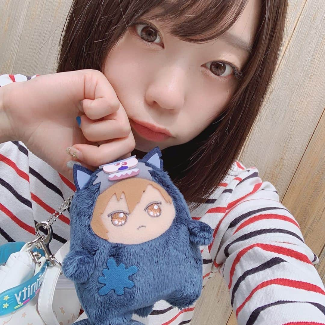 青山ひかる（あおみん、あお松）さんのインスタグラム写真 - (青山ひかる（あおみん、あお松）Instagram)「そういえば、全く載せてなかったので 今載せます〜〜 #アイドリッシュセブン のoff旅、去年も実は行ってきてました🙆‍♀️🙆‍♀️ 親友ちゃんが龍のぬいぐるみを誕生日でもらったので連れていきました() めちゃくちゃ早起きして、新幹線乗って 今回は『京都』⛩ 神社も行ったけど、今回はカフェとか食事系の旅が多かったww 普通に京都好きになった😭コーヒー屋さんの夫婦が良すぎて←  #アイナナ  #TRIGGER  #オタ活」1月17日 14時55分 - hikaru0613kon