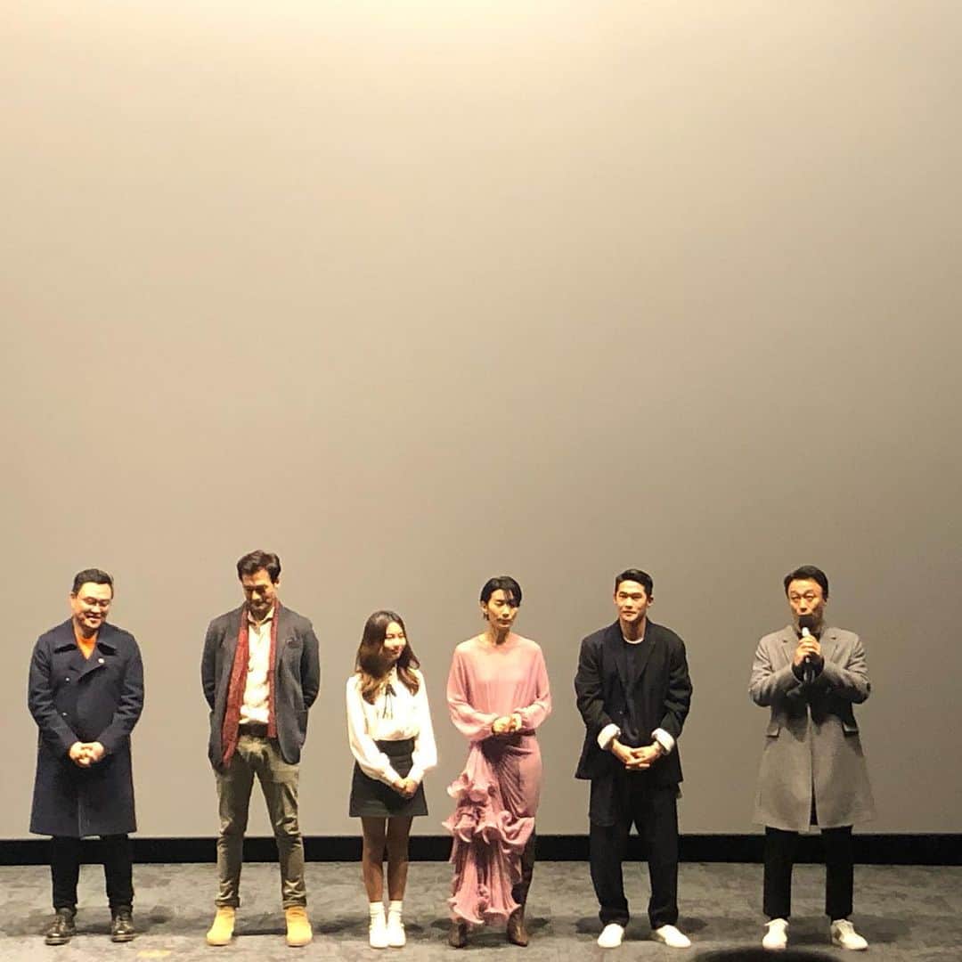 イ・ヒョヌのインスタグラム：「멋쟁이 정남이형❤️ 초대해주셔서 감사합니다! ‘미스터주’ 유쾌하고 감동적인 영화😉 대박나세요👍🏻」