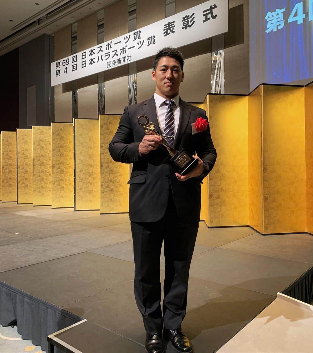 山本俊樹さんのインスタグラム写真 - (山本俊樹Instagram)「- 日本スポーツ賞の競技団体別最優秀賞受賞の表彰式に出席してきました。  2020年もこの賞にふさわしい選手になれるよう精進してまいります。」1月17日 15時49分 - toshikis170j215