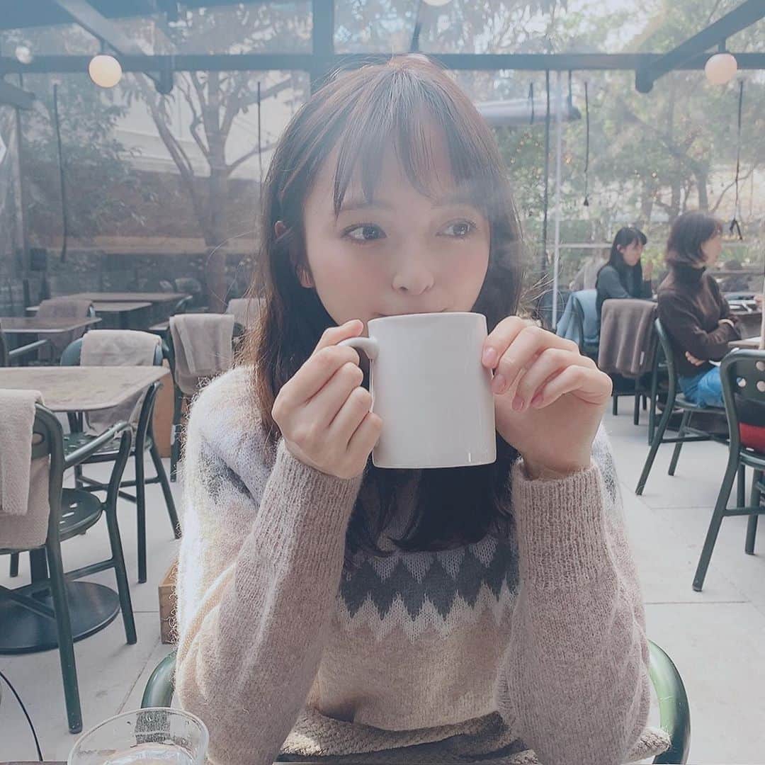 黒口那津のインスタグラム：「焦がしバターと鎌倉しらすのピザ🍕 おいしかったな〜💓💓 #鎌倉　#鎌倉グルメ」