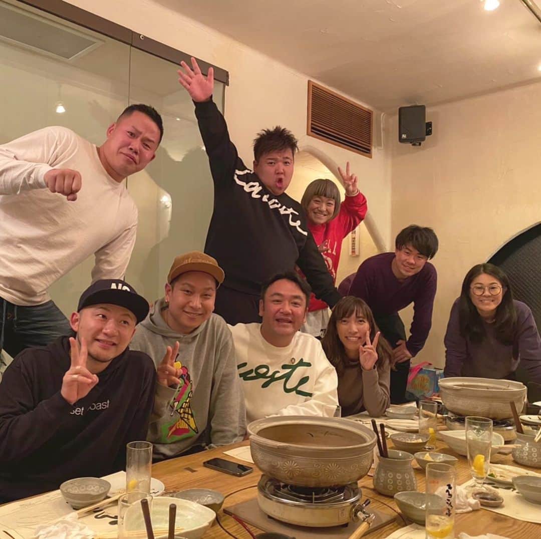 和田美枝のインスタグラム：「楽しすぎてココロごとあったまった⚽️🎤🗣🧡 #ココロあたたまる時間 #しばらくカイロいらないや」